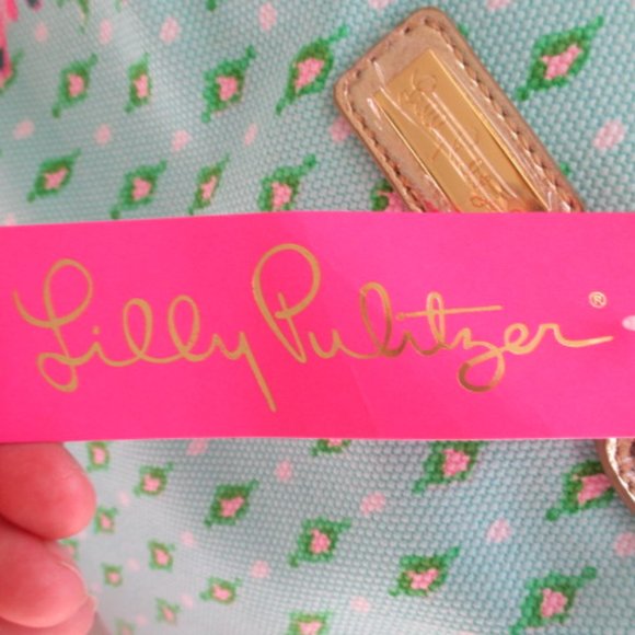 Lilly Pulitzer NWT Greydon Canvas Tote - Picture 9 of 13